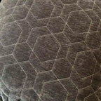 Canapé 3 places à dossier en tissu chocolat / gris / argenté