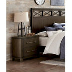 Ensemble de chambre moderne 3 pièces marron foncé (lit + table de chevet + commode) – Grand lit / Très grand lit, 2 personnes